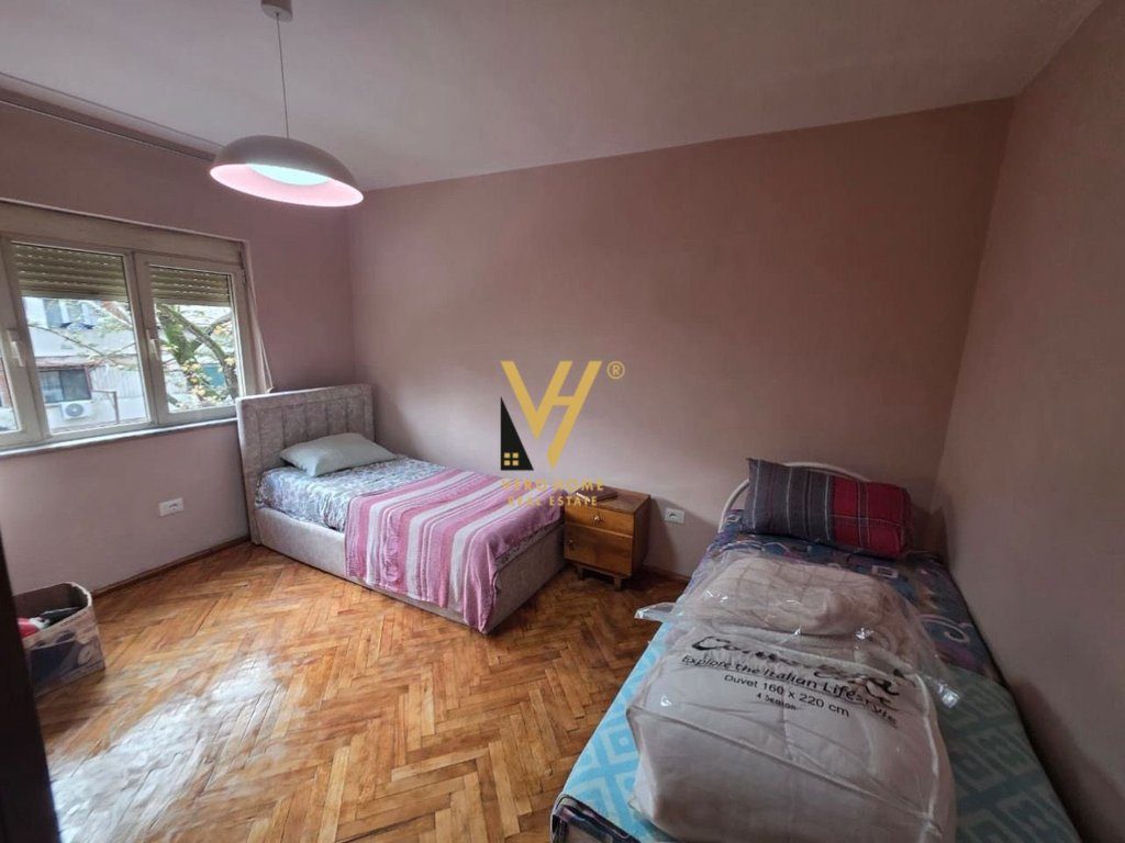 JEPET APARTAMENT 1+1+BLK ME QERA TE MYSLYM SHYRI 59.000 LEKE 4