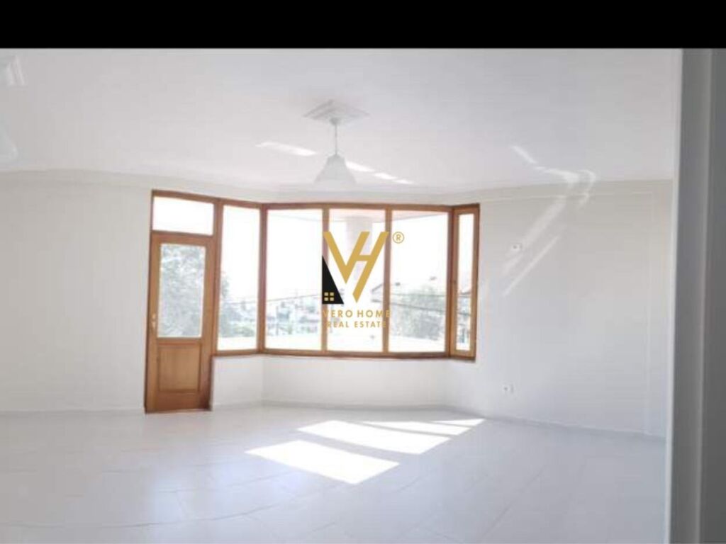 Jepet Vile dy Kateshe me qera te Vilat Gjermane 250 m2