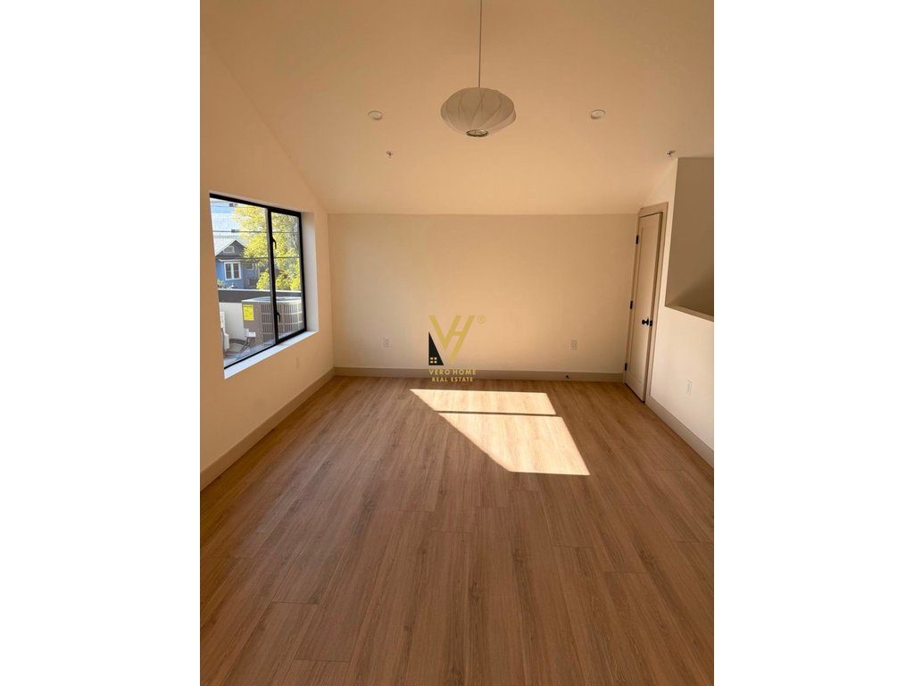 SHITET APARTAMENT 1+1 NE ISH-BLLOK 16.000.000 LEKE