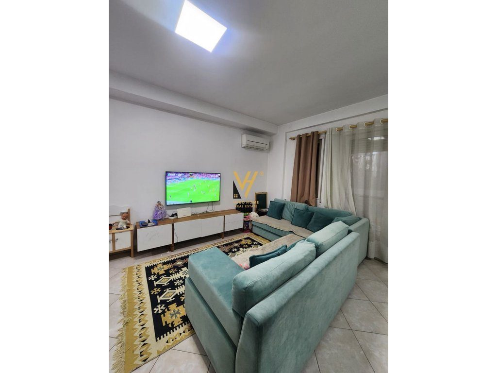 SHITET APARTAMENT 1+1+BLK TE ISH PARKU 165.000 EURO 2
