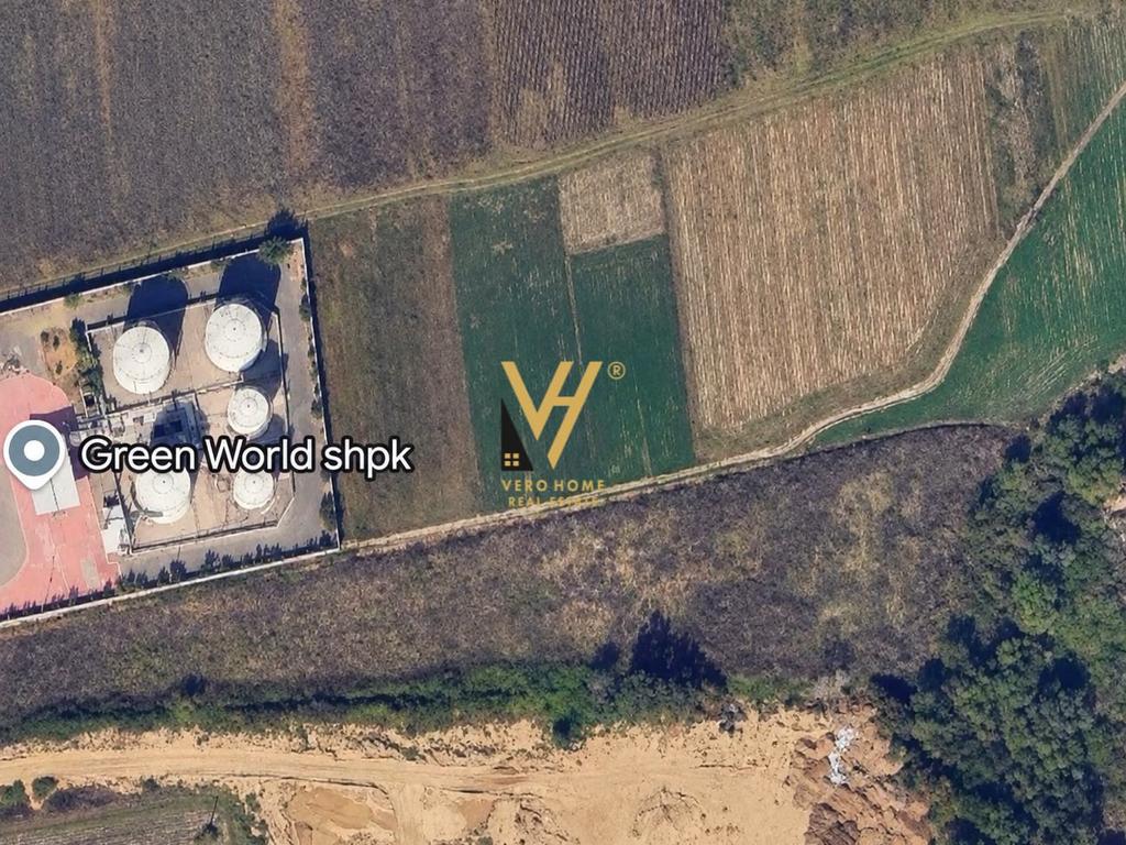 SHITET TOKE ARE 3.000 M2 NE VORE 360.000 EURO