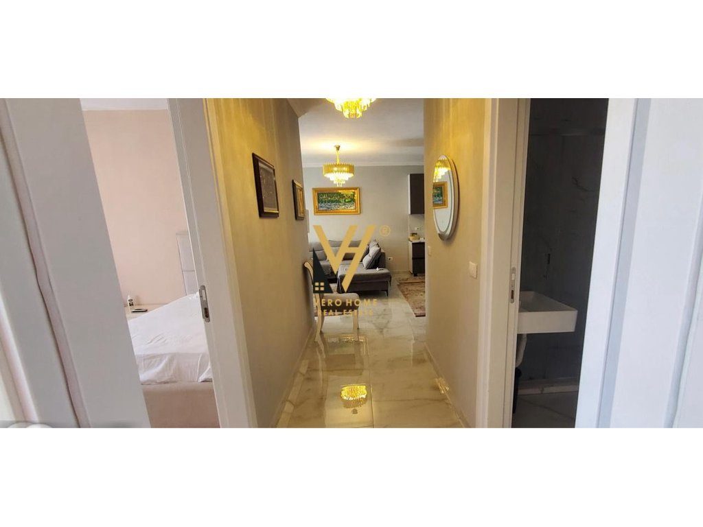 JEPET APARTAMENT 2+1+BLK ME QIRA TE KOMUNA E PARISIT 65.000 LEKE 2