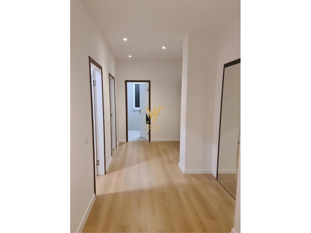 JEPET APARTAMENT 2+1+BLK ME QERA NE YZBERISHT, NELA 6 -56.000 LEKE 4