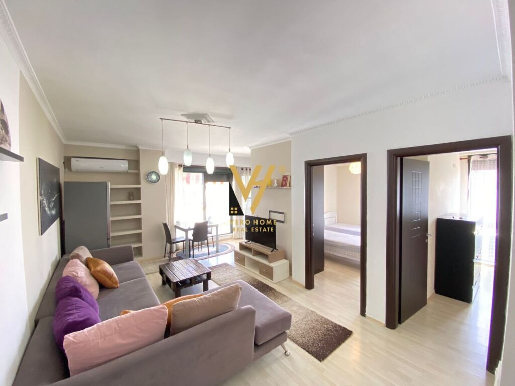 Jepet Apartament 2+1+ballkon me qera te Kompleksi Delijorgji 85 m2 2