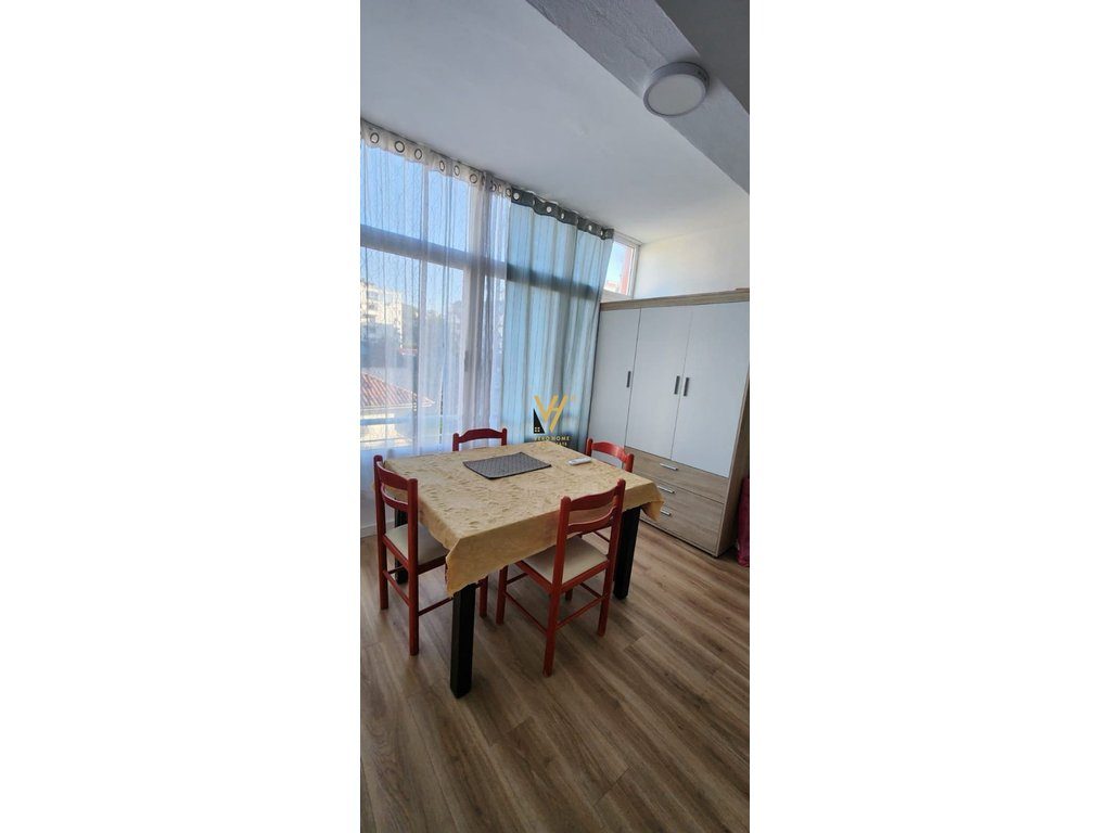 SHITET GARSONIERE 41 M2 NE GOLEM 65.600 EURO 2