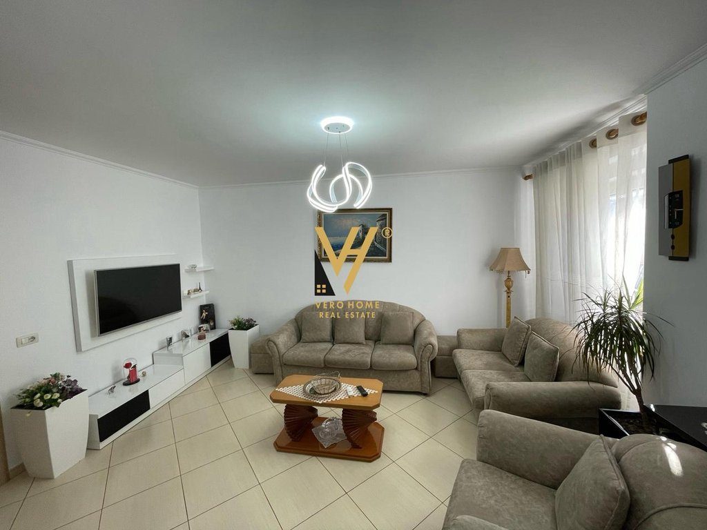 SHITET APARTAMENT 3+1+2+BLK TE GENER 1, RRUGA JORDAN MISJA 22.600.000 LEKE