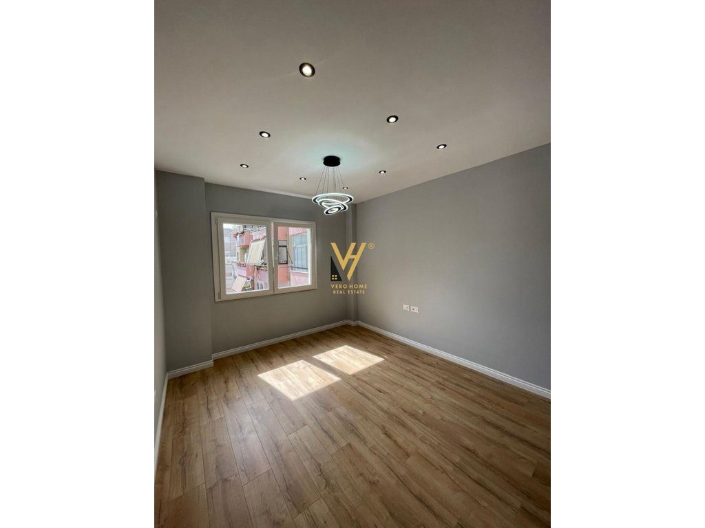 SHITET APARTAMENT 1+1 TE 5 MAJI 118.000 EURO 4