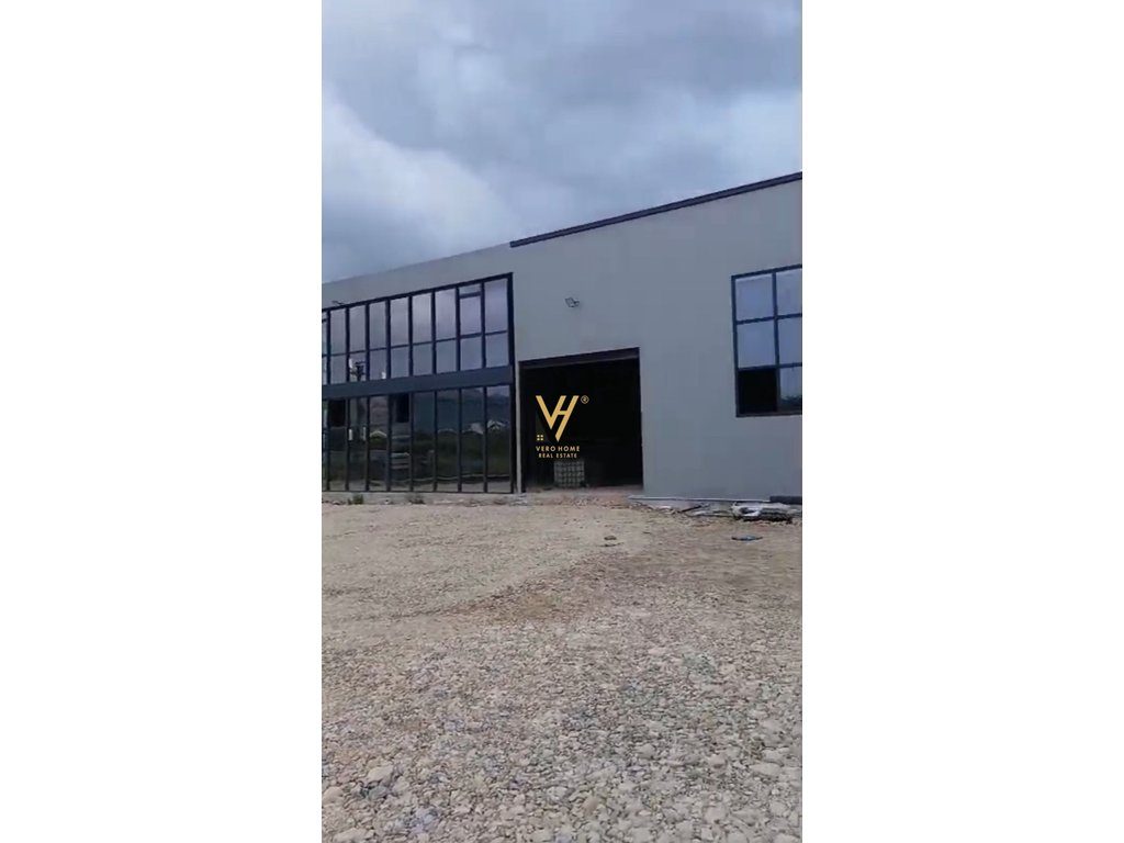 SHITET KAPANON DHE TRUALL NE VAQARR 1.300.000 EURO 3
