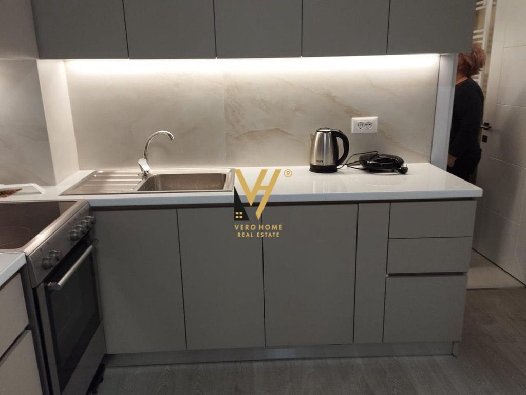 JEPET APARTAMENT 1+1+BLK ME QIRA TE 5 MAJI 50.000 LEKE 3