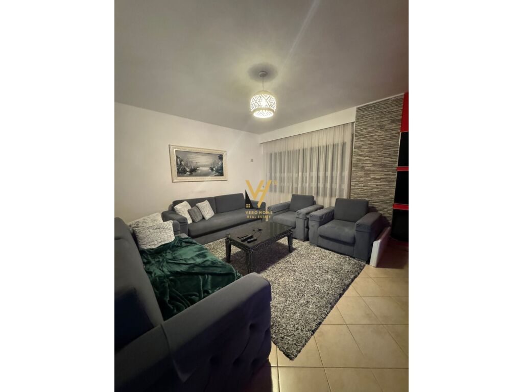 Shitet Apartament 1+1+ballkon te Kodra e Diellit 73 m2 4