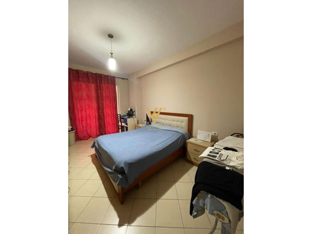 Shitet Apartament 2+1+2+ballkon te Unaza e Re 112 m2 4