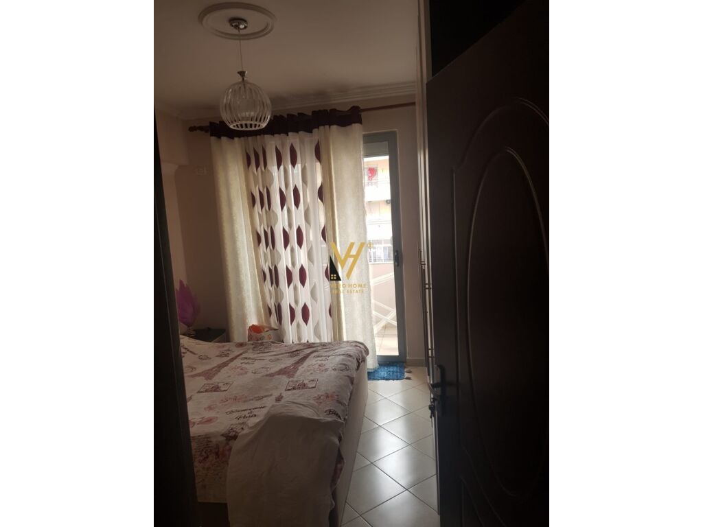 Jepet Apartament 2+1+ballkon me qera te Rruga Besim Alla 90 m2 2