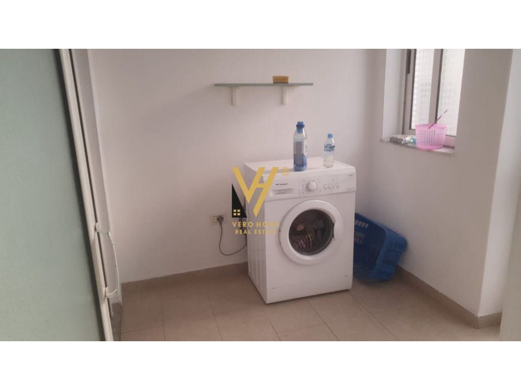 JEPET APARTAMENT 1+1 ME QIRA TE MEDRESEJA 50.000 LEKE 4