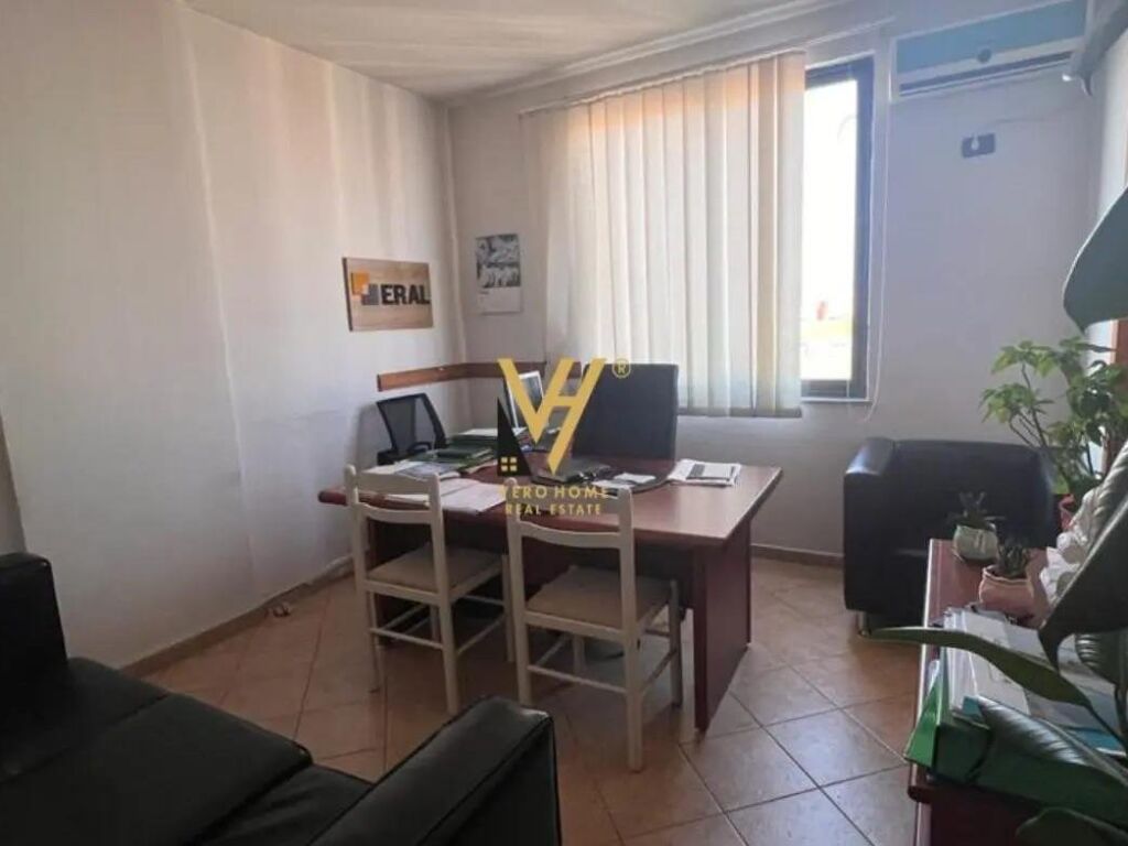 Jepet zyre me qera te Kompleksi Delijorgji 110 m2 4