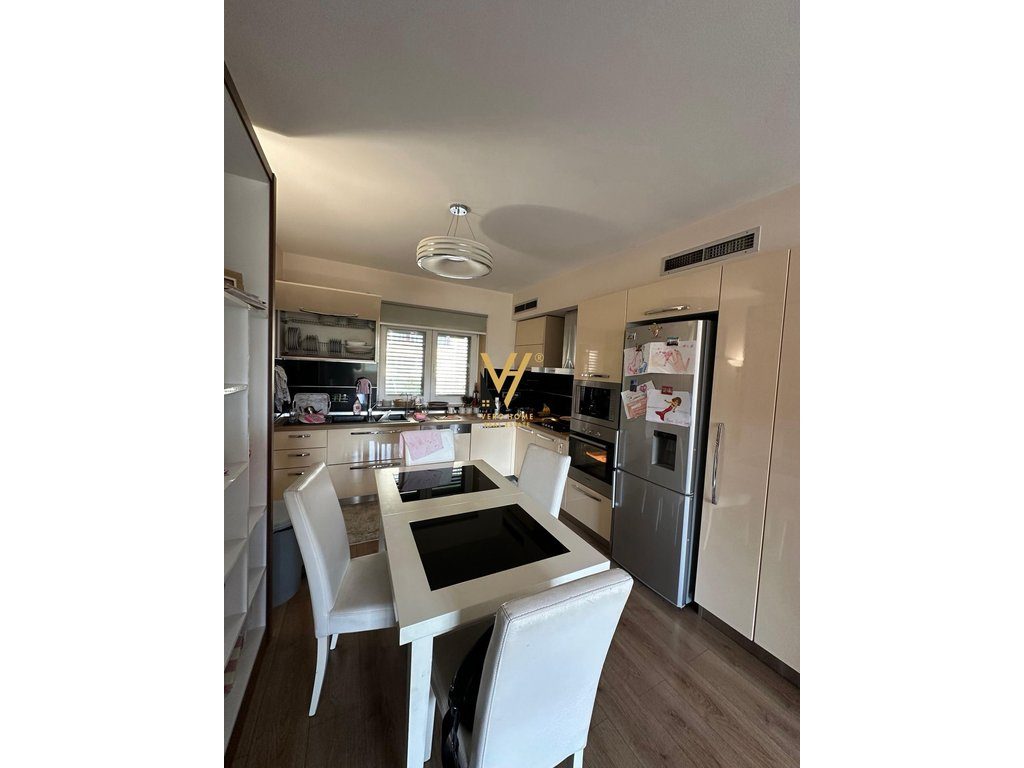 SHITET APARTAMENT 2+1+BLK TEK RRUGA E ELBASANIT 26.500.000 LEKE 2