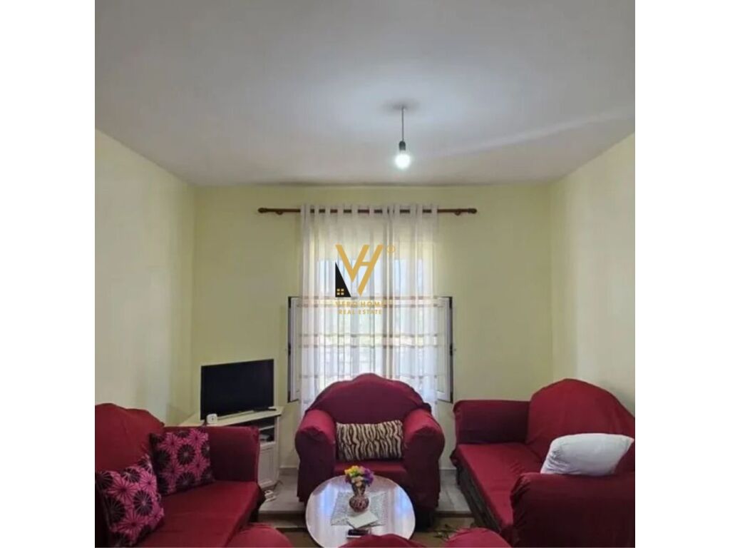 Shitet Shtepi Private edhe Truall te Plazhi i Vjeter , Vlore 602 m2