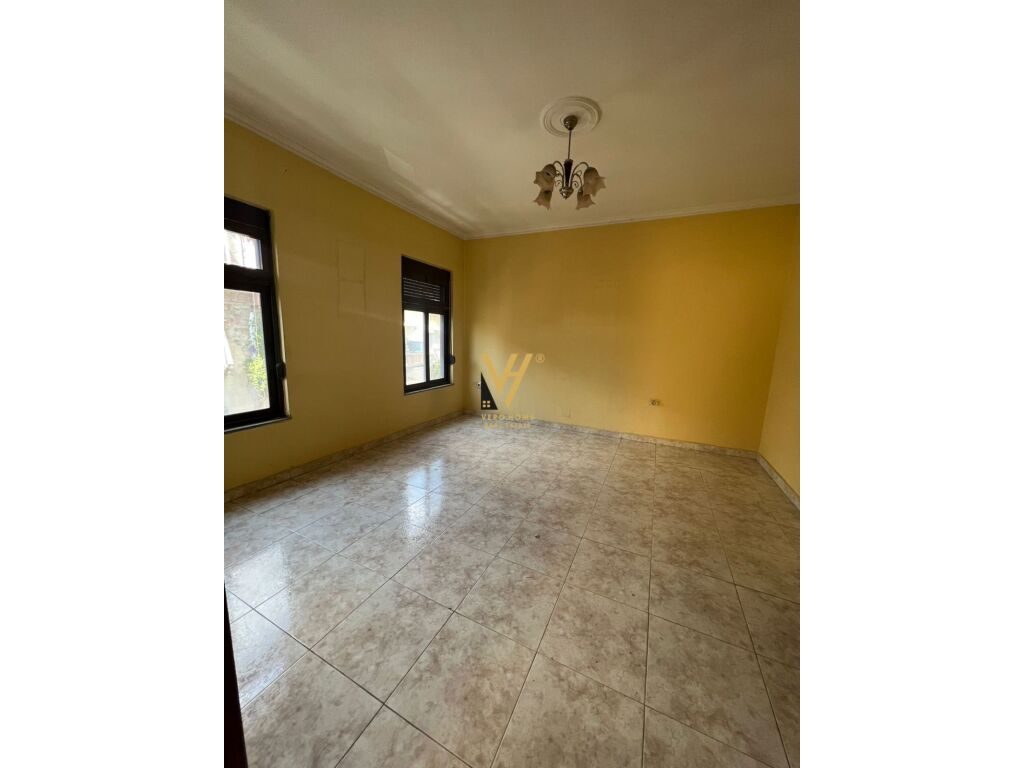 Jepet Apartament 3+1+2 me qera ne Bllok 109 m2 3