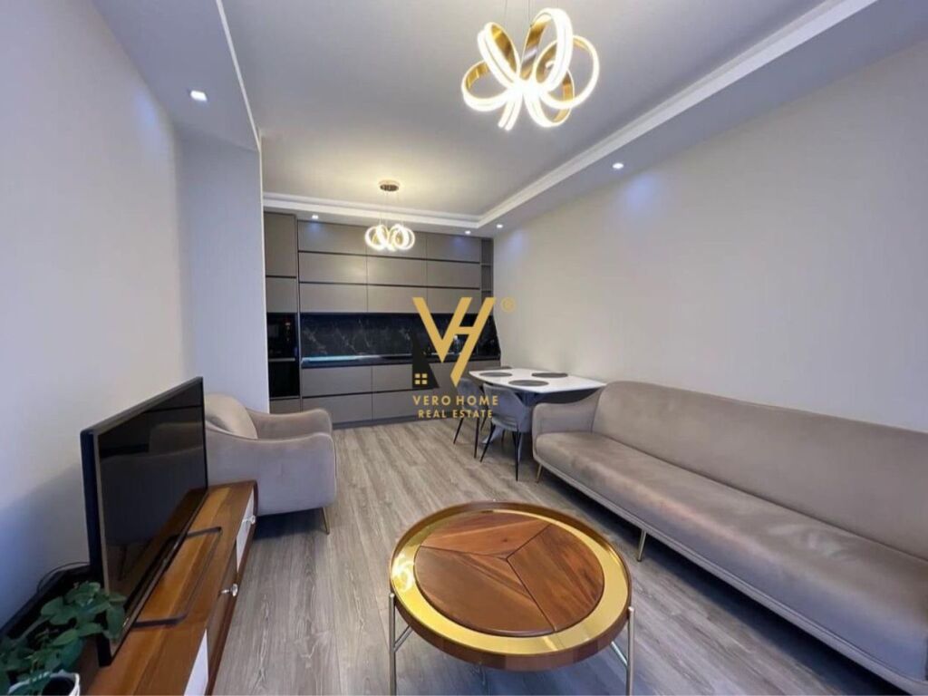 Jepet Apartament 2+1+2+ballkon me qera te Rruga Jordan Misja 91 m2 2
