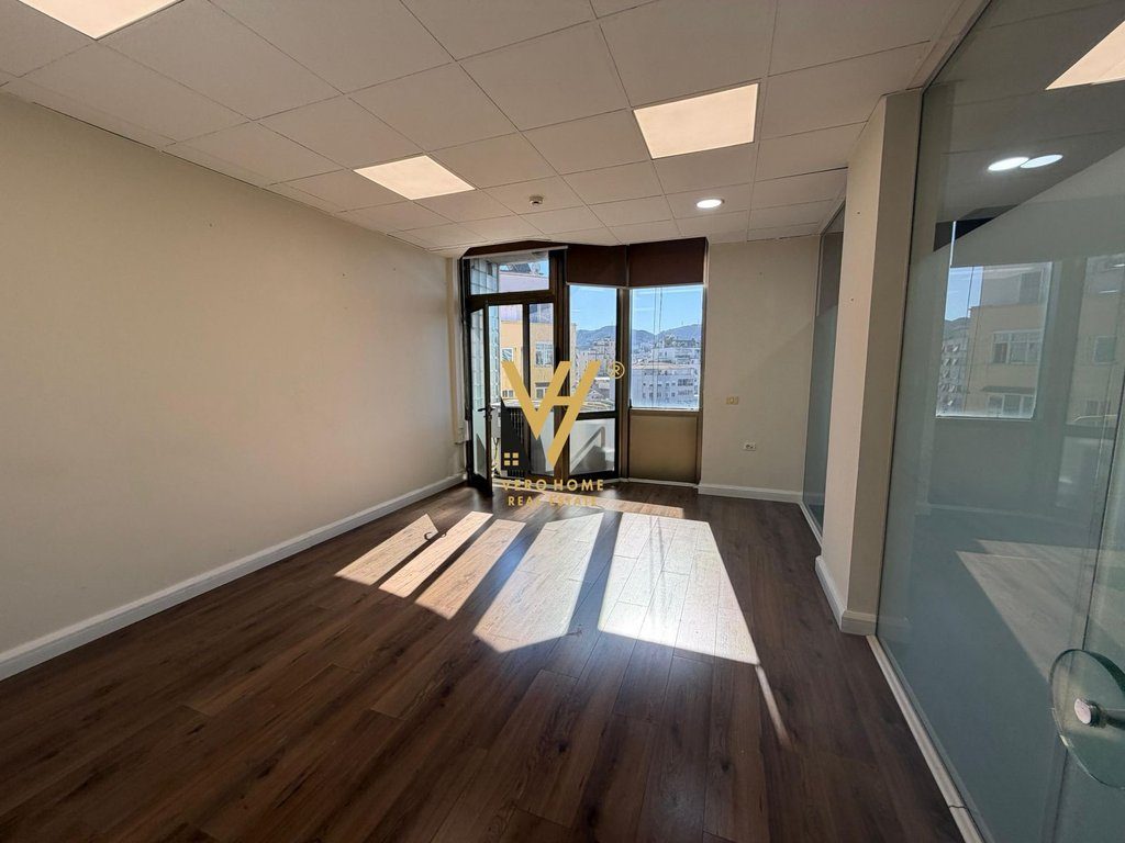 JEPET AMBIENT BIZNESI 100 M2 ME QERA TE SHESHI WILLSON 1.800 EURO 3