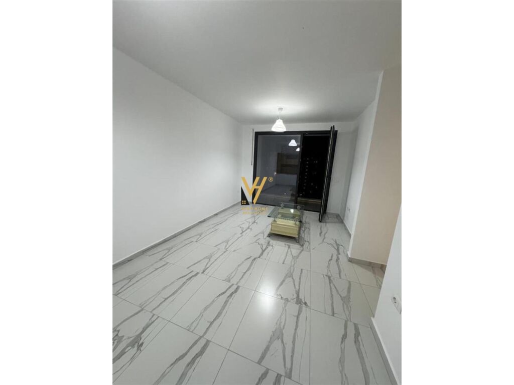 Jepet zyre me qera te Zirkoni 60 m2 4