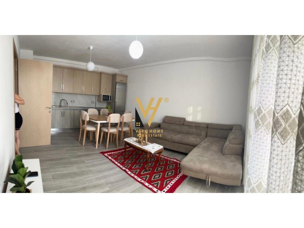 JEPET APARTAMENT 3+1+2+BLK ME QIRA TE 5 MAJI 750 EURO 2