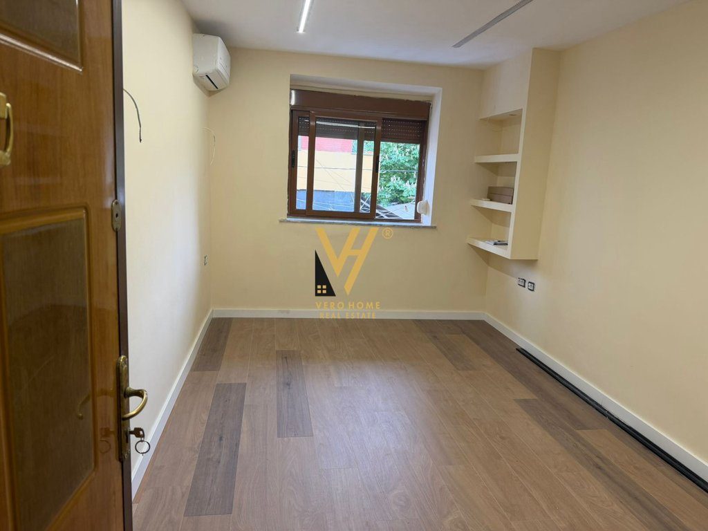 SHITET GARSONIERE 27.4 M2 TEK RRUGA ELBASANIT 78.000 EURO 4