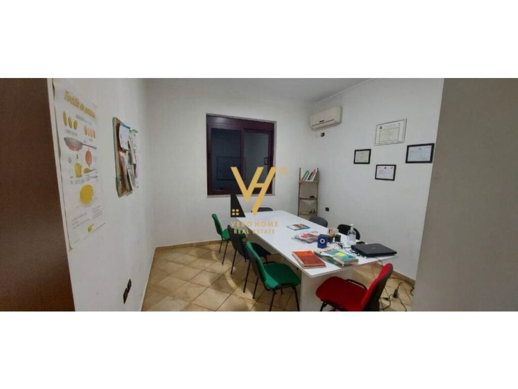 Jepet Zyre me qera te Kompleksi Panorama 115 m2