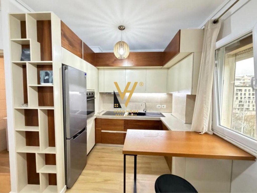 JEPET APARTAMENT 2+1+2 ME QIRA TE KOPSHTI BOTANIK 700 EURO 3