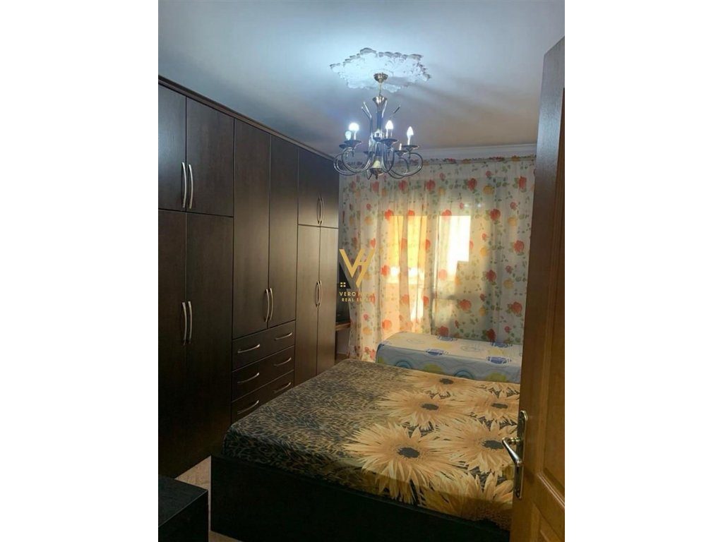 JEPET APARTAMENT 2+1+BLK ME QERA TE 5 MAJI 55.000 LEKE 4