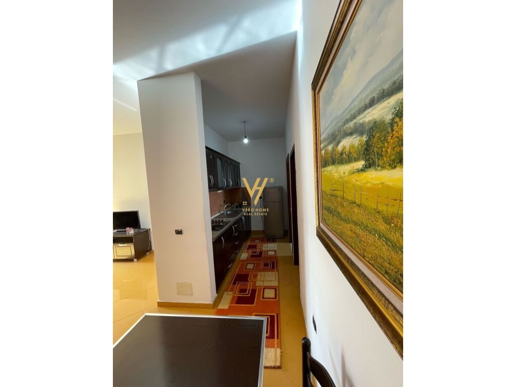 Jepet Apartament 1+1 me qera ne 21 Dhjetori 80 m2 3