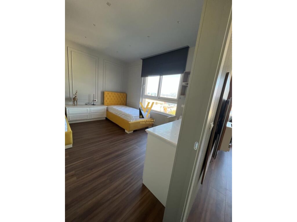 Shitet Apartament 2+1+2 te Liqeni i Thate 125 m2 3