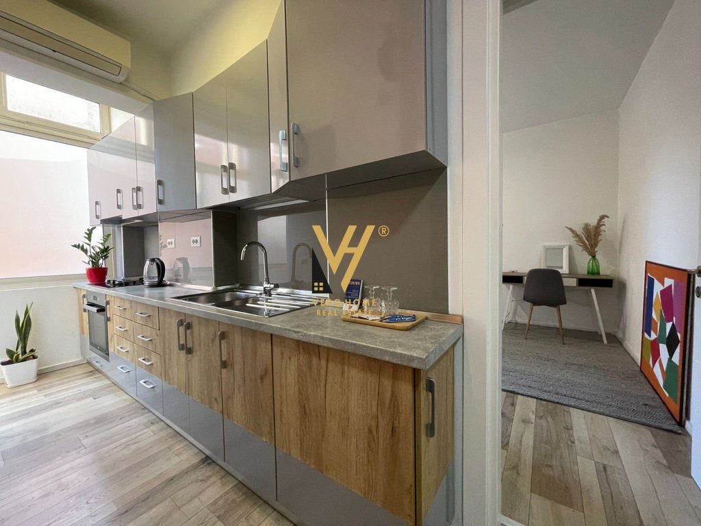 JEPET APARTAMENT 1+1 ME QIRA NE MYSLYM SHYR 60.000 LEKE 2