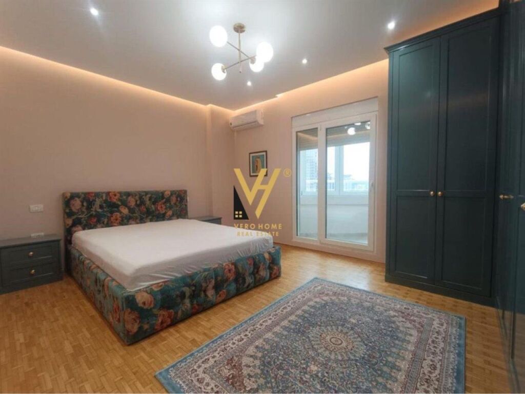 Jepet Apartament 1+1+ballkon me qera te Shkolla e Baletit 70 m2