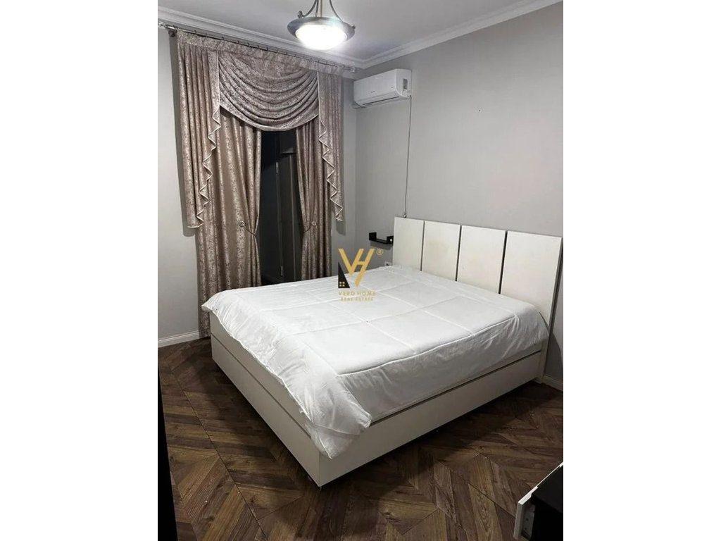JEPET APARTAMENT 3+1+2+BLK ME QERA TE BLLOKU I VILAVE SELITE 900 EURO 2