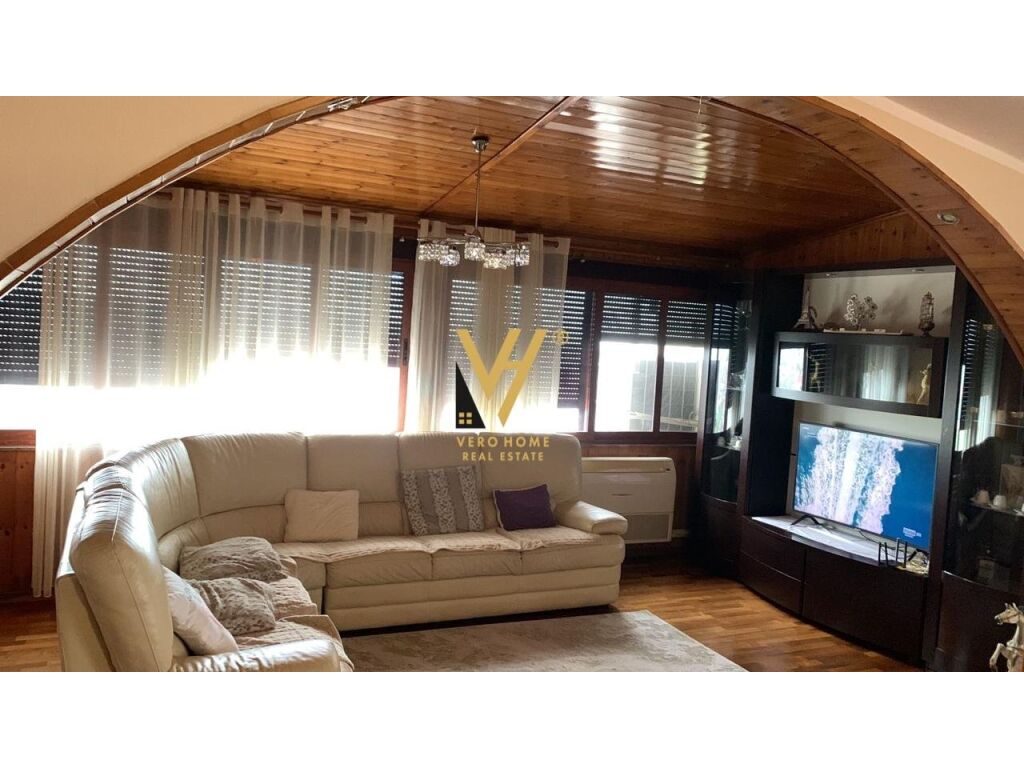 Shitet Apartament 2+1+Verande ne Kavaje 157 m2