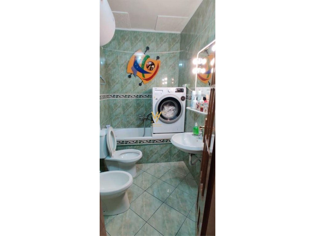 SHITET APARTAMENT 2+1+2 NE BLLOK 22.900.000 LEKE 4