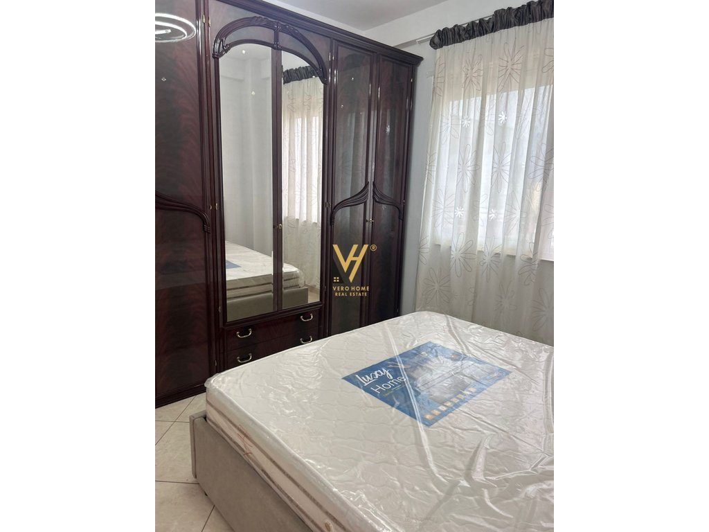 JEPET APARTAMENT 2+1+BLK ME QIRA TE KONGRES I MANASTIRIT 60.000 LEKE 4