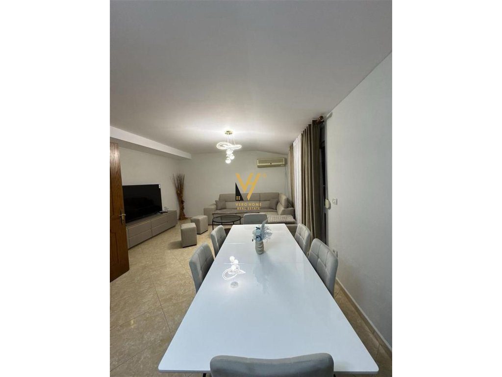 JEPET APARTAMENT 2+1+BLK ME QERA TE KODRA E PRIFTIT 550 EURO