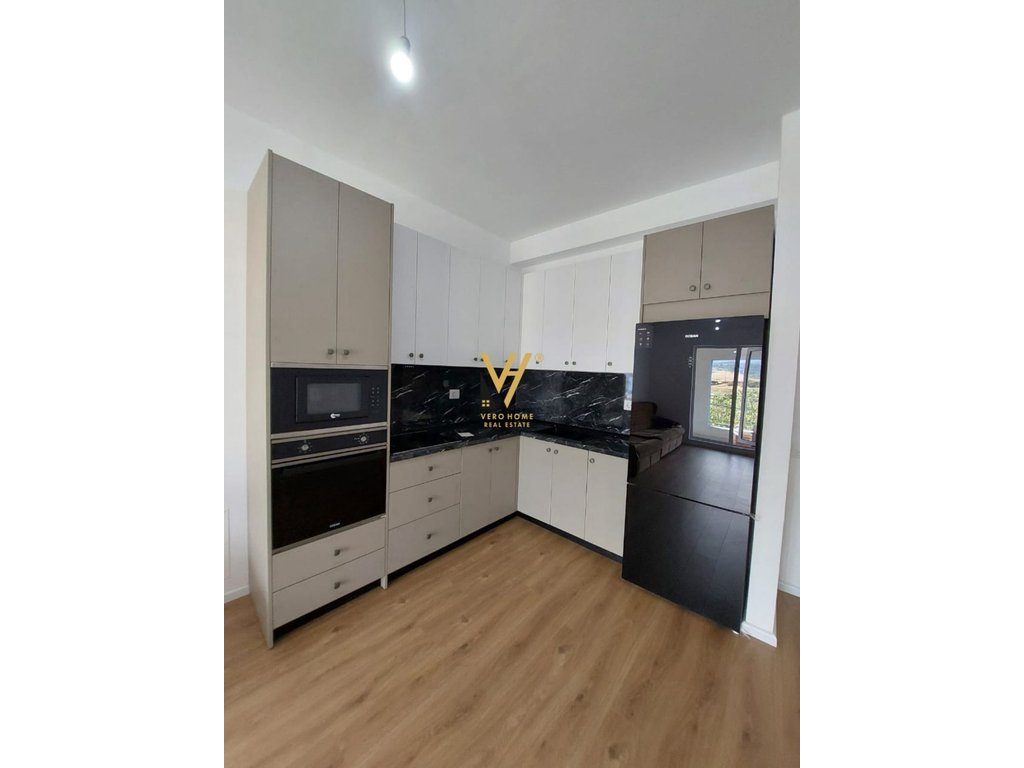 JEPET APARTAMENT 2+1+BLK ME QIRA TE KAIMI, ALI DEMI 55.000 LEKE