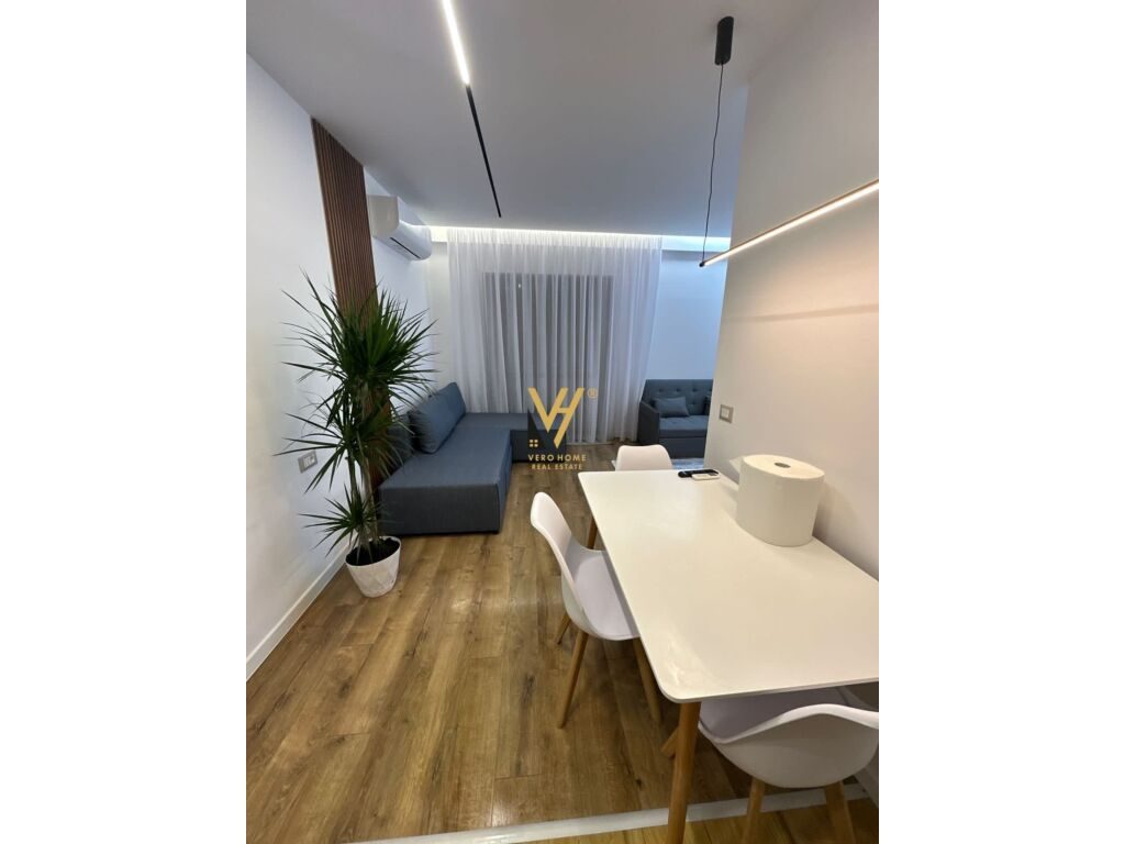 Jepet Apartament 2+1+ballkon me qera te Liqeni i Thate 85 m2 4