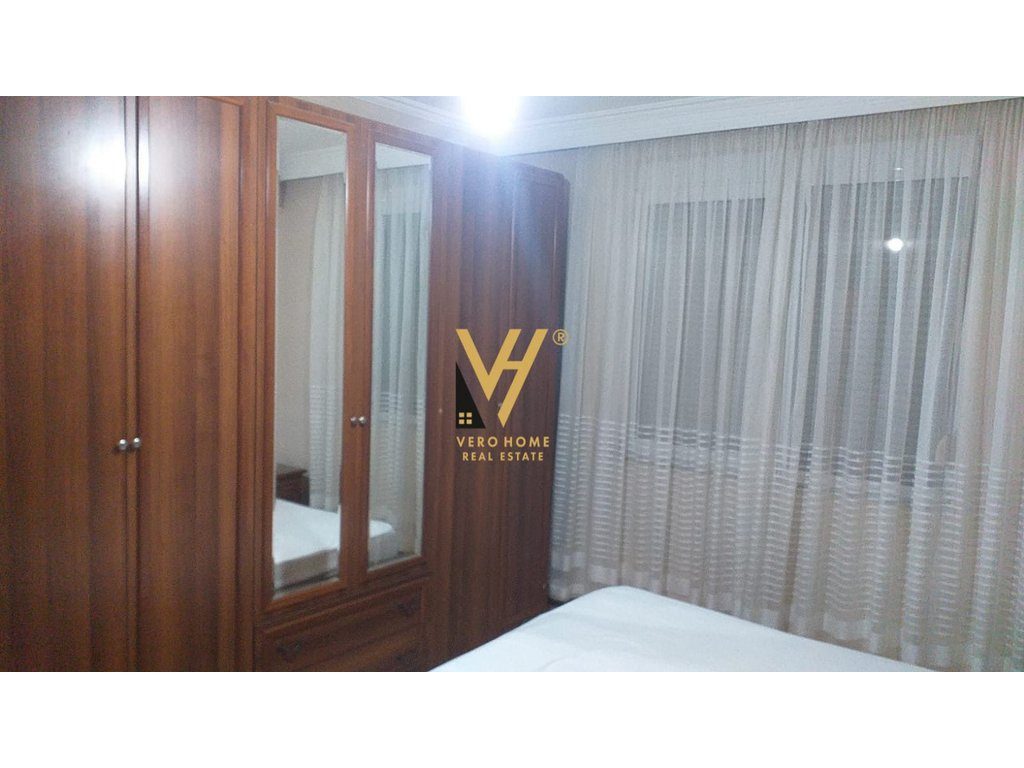 JEPET APARTAMENT 1+1+BLK ME QIRA NE BLLOK 650 EURO 3
