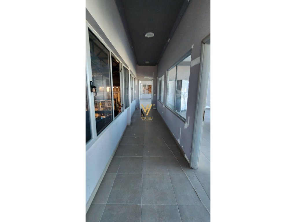SHITET KAPANON 12.000 M2 NE LUSHNJE 1.900.000 EURO 4