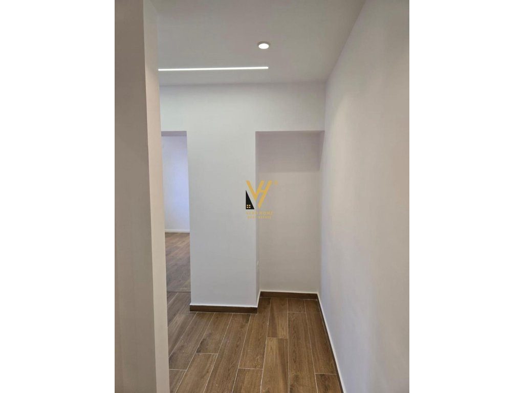 SHITET GARSONIERE 30 M2 TE RRUGA 4 DESHMORET 83.000 EURO 3