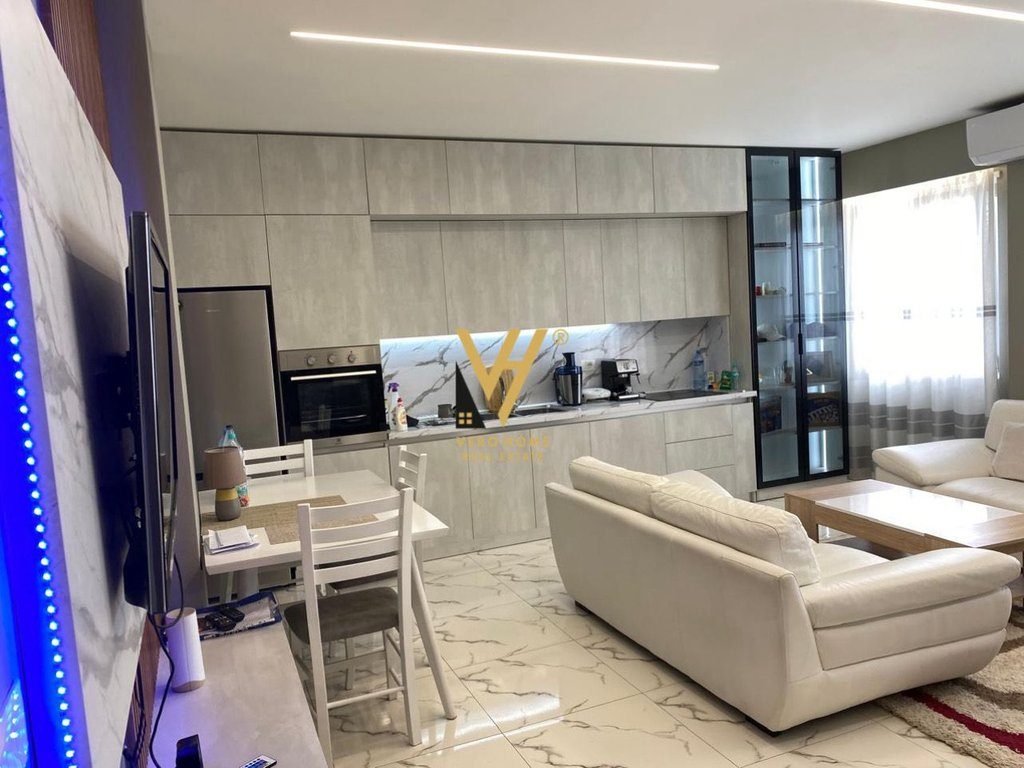 JEPET APARTAMENT 1+1 ME QERA NE LINZE 45.000 LEKE 2