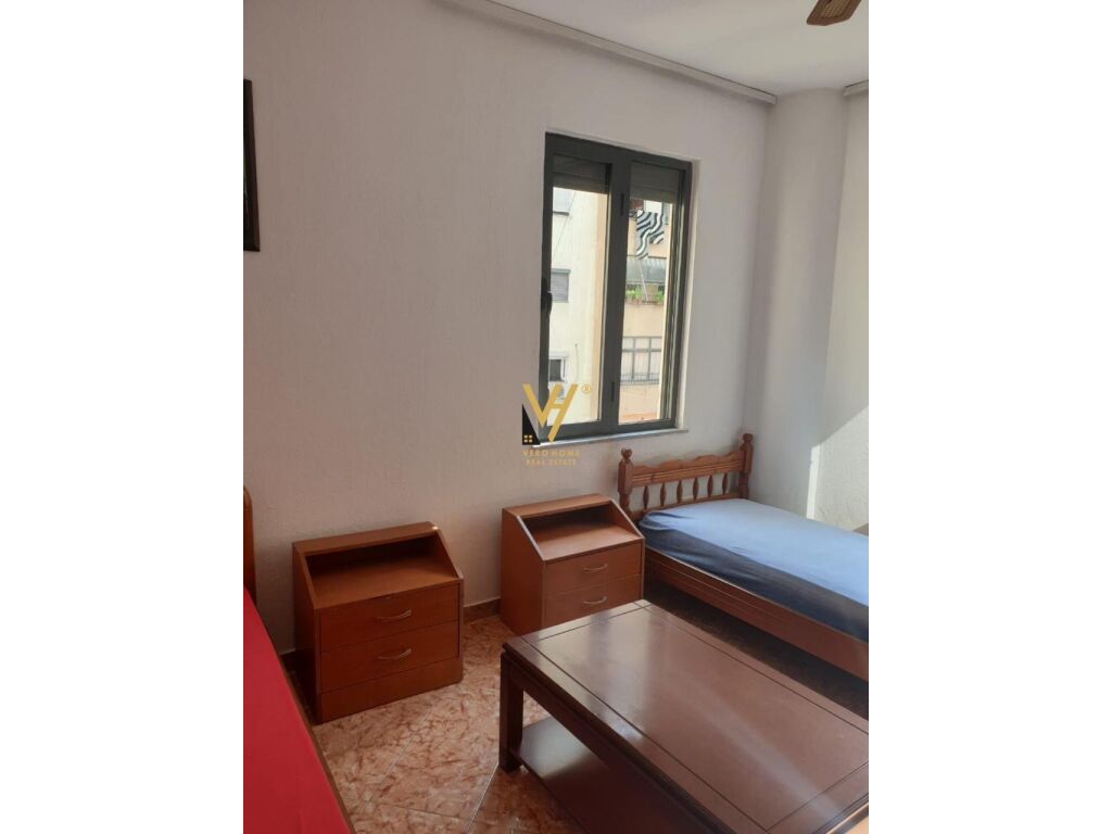 Shitet Apartament 2+1+2 te Pallati me Shigjeta 110 m2 3