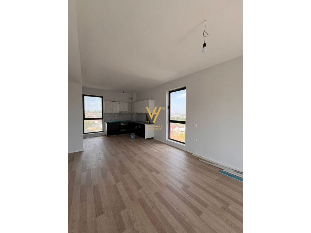 Jepet Apartament 2+1+2 me qera Bosh ne Shkoze 130 m2 2