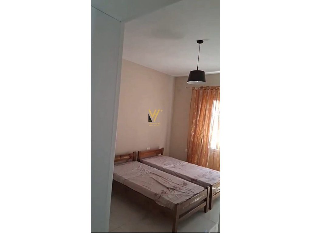 JEPET APARTAMENT 3+1+2 BLK ME QERA TE QYTET STUDENTI 50.000 LEKE 3