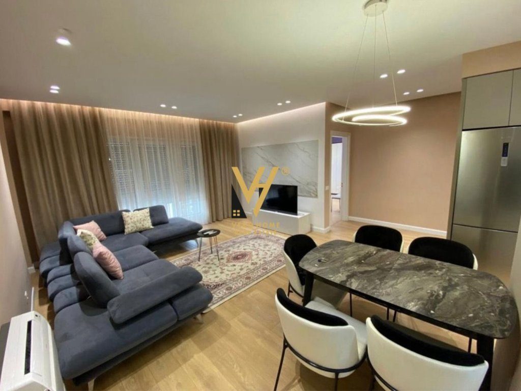 JEPET APARTAMENT 2+1+2+BLK ME QIRA TE RRUGA E DIBRES 800 EURO 2