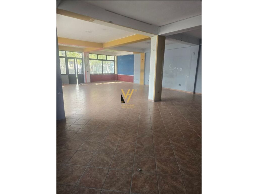 Jepet Ambient Biznesi me qera ne Mezez 175 m2 3