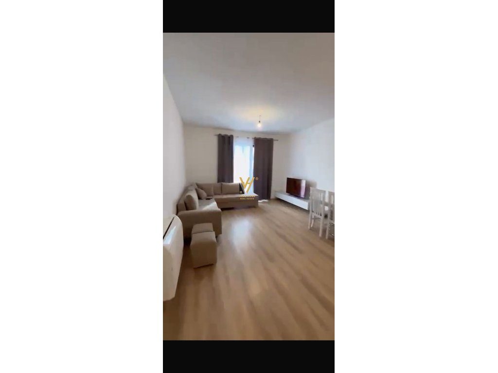 JEPET APARTAMENT 2+1+2+2BLK ME QERA NE KINOSTUDIO 60.000 LEKE